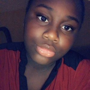 Meet your Posher, Kemya